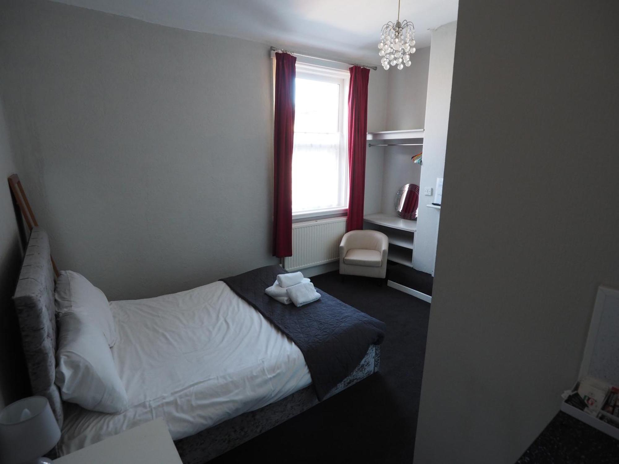Richmond House 3*